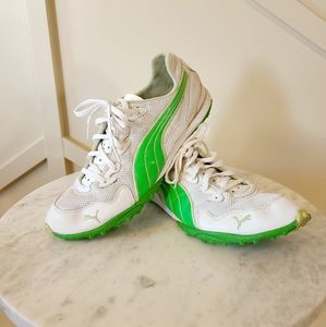 Puma cross country sneaker